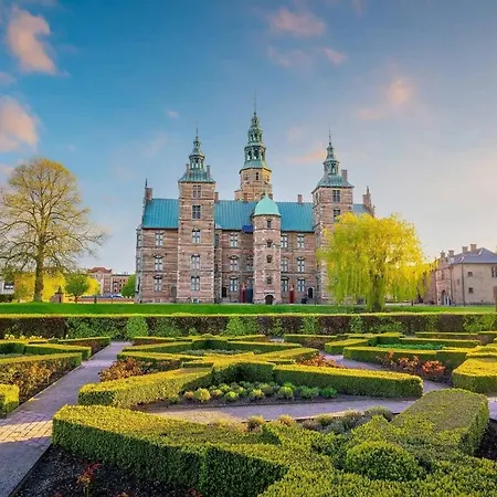 10 Person In The Heart Of *