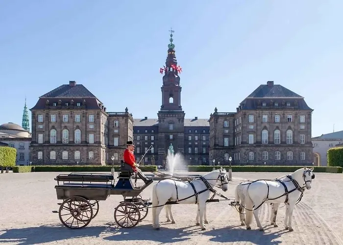 10 Person In The Heart Of *